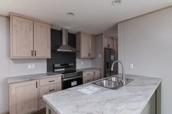 $98,999 | 78 Ethans Way, Bennington, VT 05201