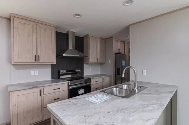 $98,999 | 78 Ethans Way, Bennington, VT 05201