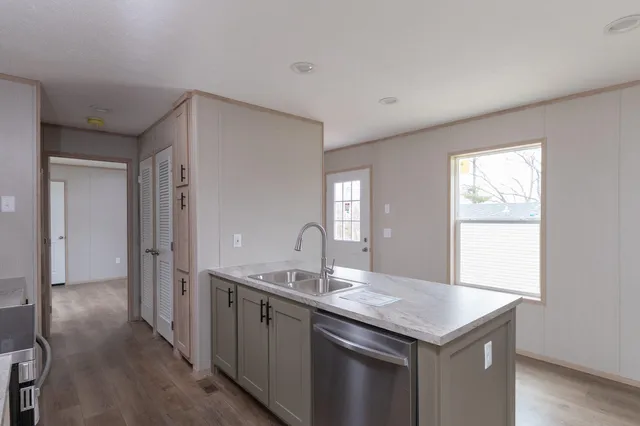 $98,999 | 78 Ethans Way, Bennington, VT 05201