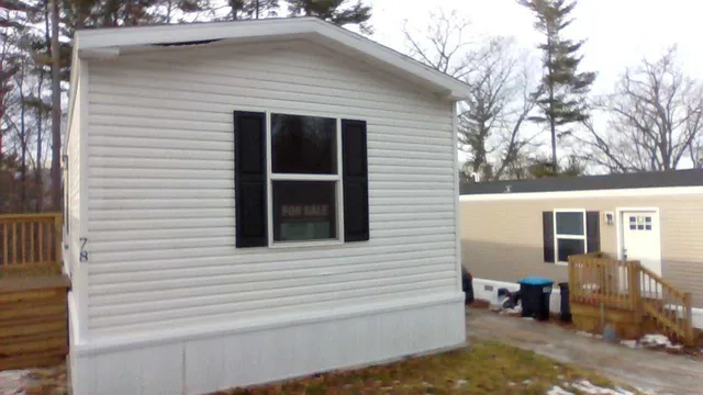 $98,999 | 78 Ethans Way, Bennington, VT 05201