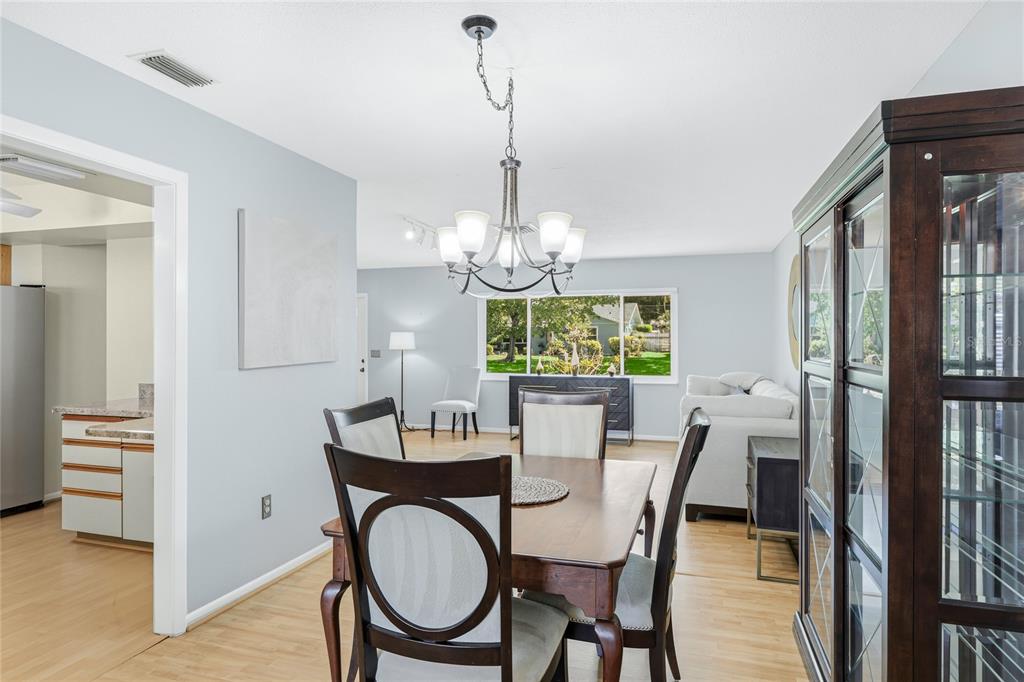 1908 49th Street West Bradenton, FL 34209 - Photo 12 of 44