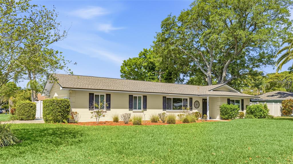1908 49th Street West Bradenton, FL 34209 - Photo 35 of 44