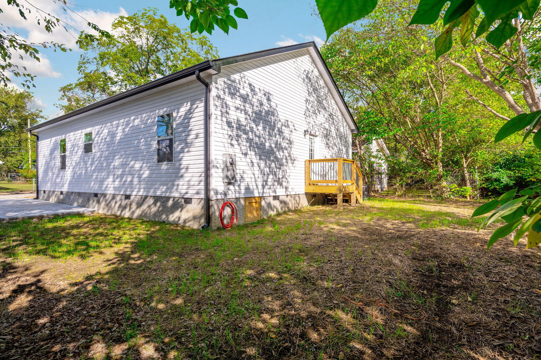 2116 Sharp Street Chattanooga, TN 37404 - Photo 24 of 27 10- Backyard Angled