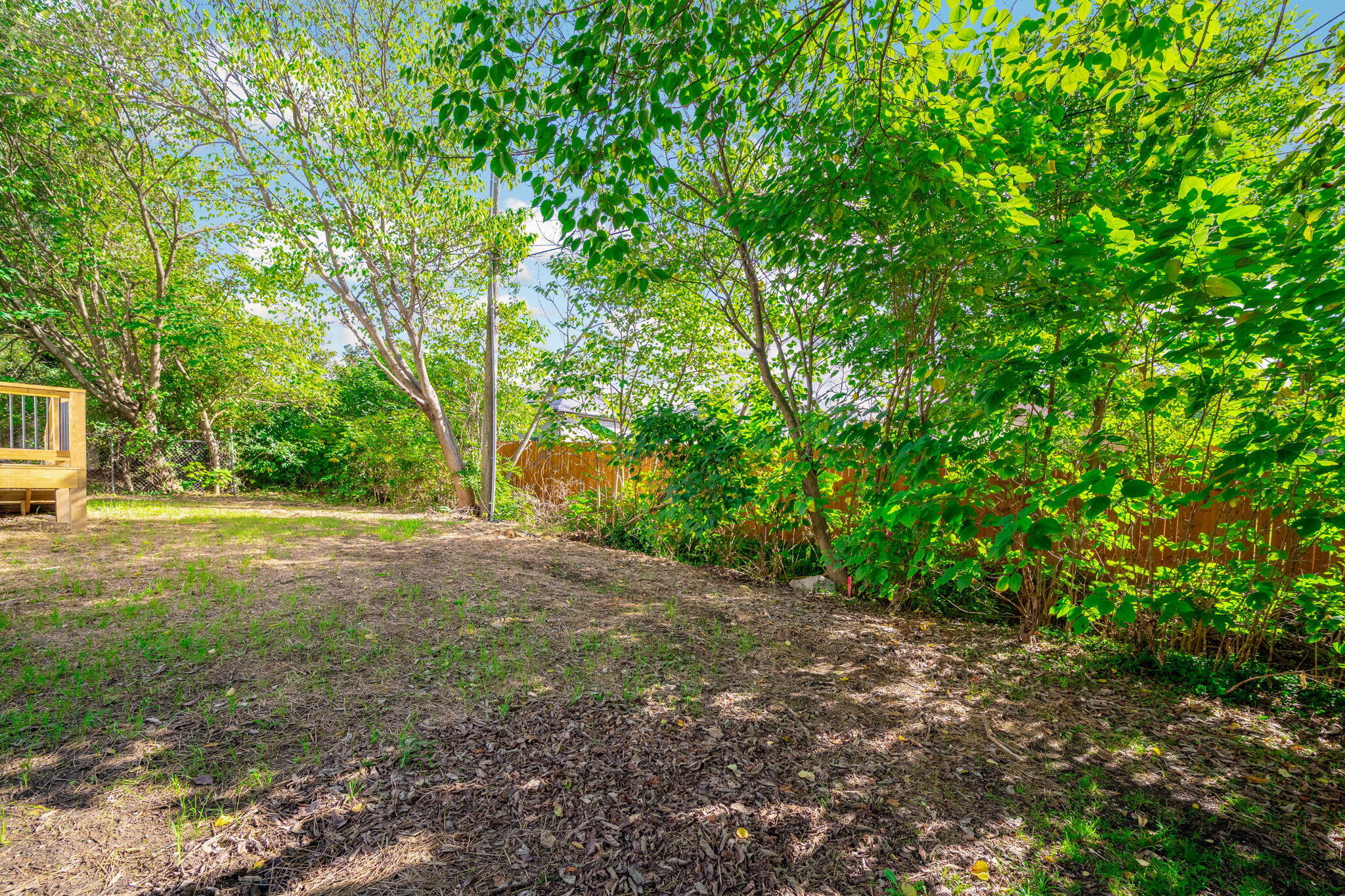2116 Sharp Street Chattanooga, TN 37404 - Photo 25 of 27 11- Backyard