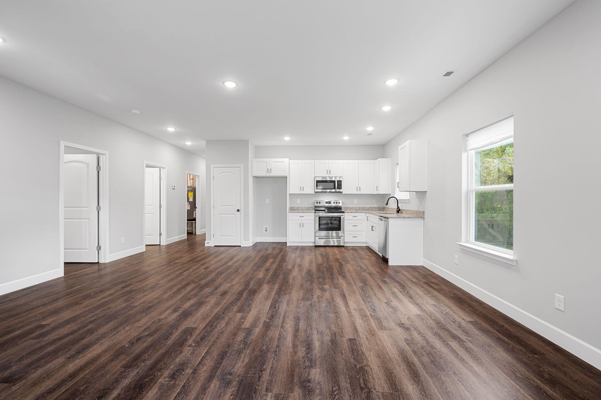 2116 Sharp Street Chattanooga, TN 37404 - Photo 4 of 27 2- 1 Kitchen Living Room Long