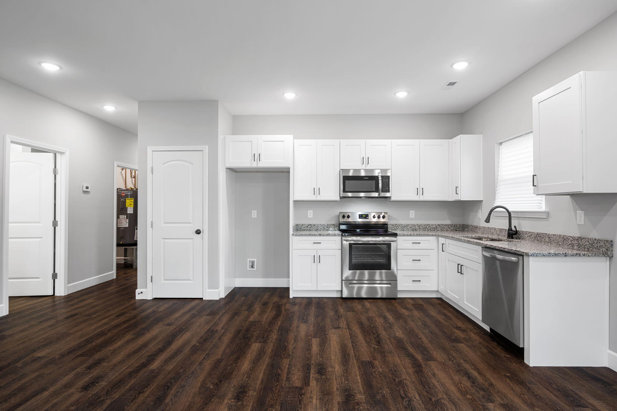 2116 Sharp Street Chattanooga, TN 37404 - Photo 9 of 27 3 - 2 Kitchen
