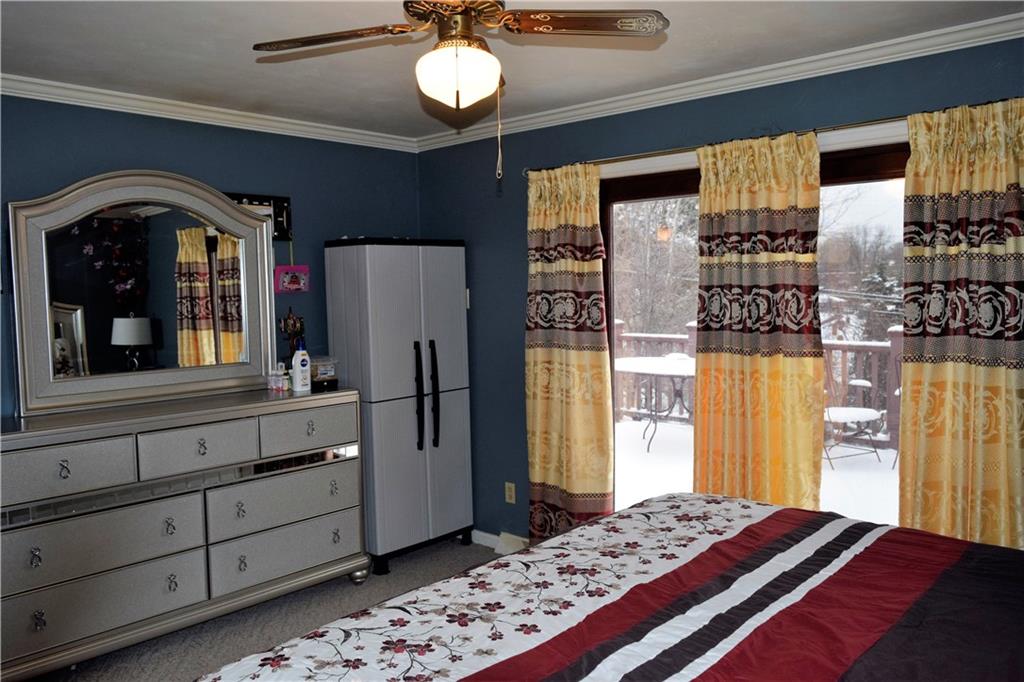 1005 Milton Road Castle Shannon, PA 15234 - Photo 9 of 23 Gallery Image 9