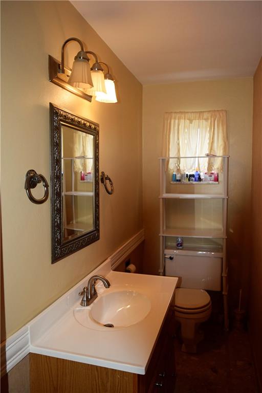 1005 Milton Road Castle Shannon, PA 15234 - Photo 10 of 23 Gallery Image 10