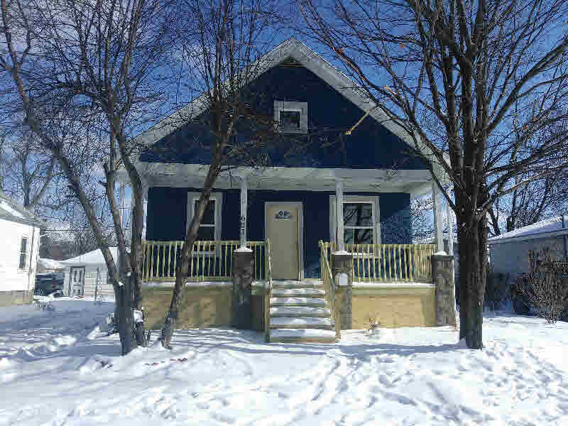 603 Wilson Bay City, MI 48708 - Photo 1 of 12
