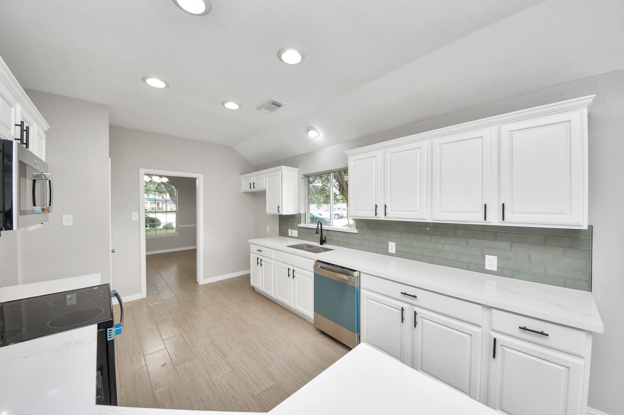16735 Keegans Ridge Way Drive Houston, TX 77083 - Photo 23 of 49