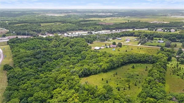 $1,700,000 | 34860 West 95th Street, De Soto, KS 66018