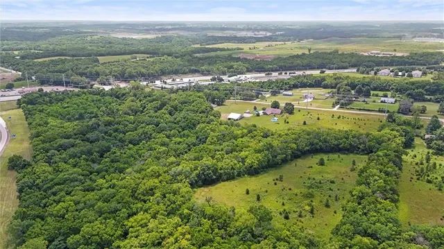 $1,700,000 | 34860 West 95th Street, De Soto, KS 66018