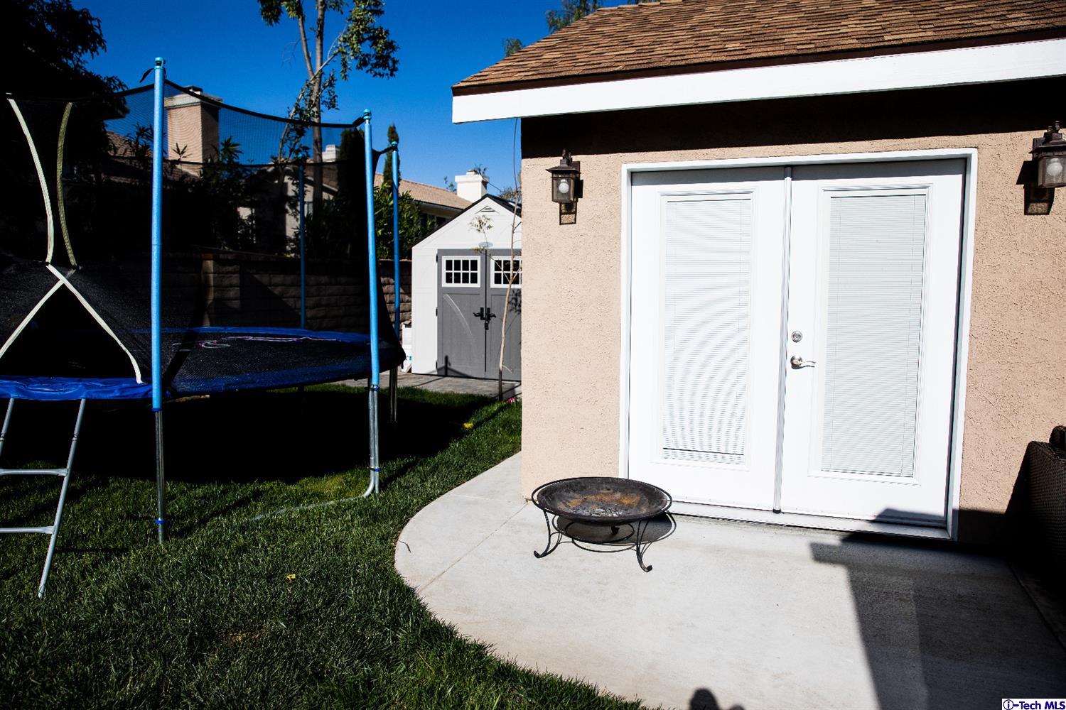 28521 Victoria Road Castaic, CA 91384 - Photo 33 of 36 Gallery Image 33
