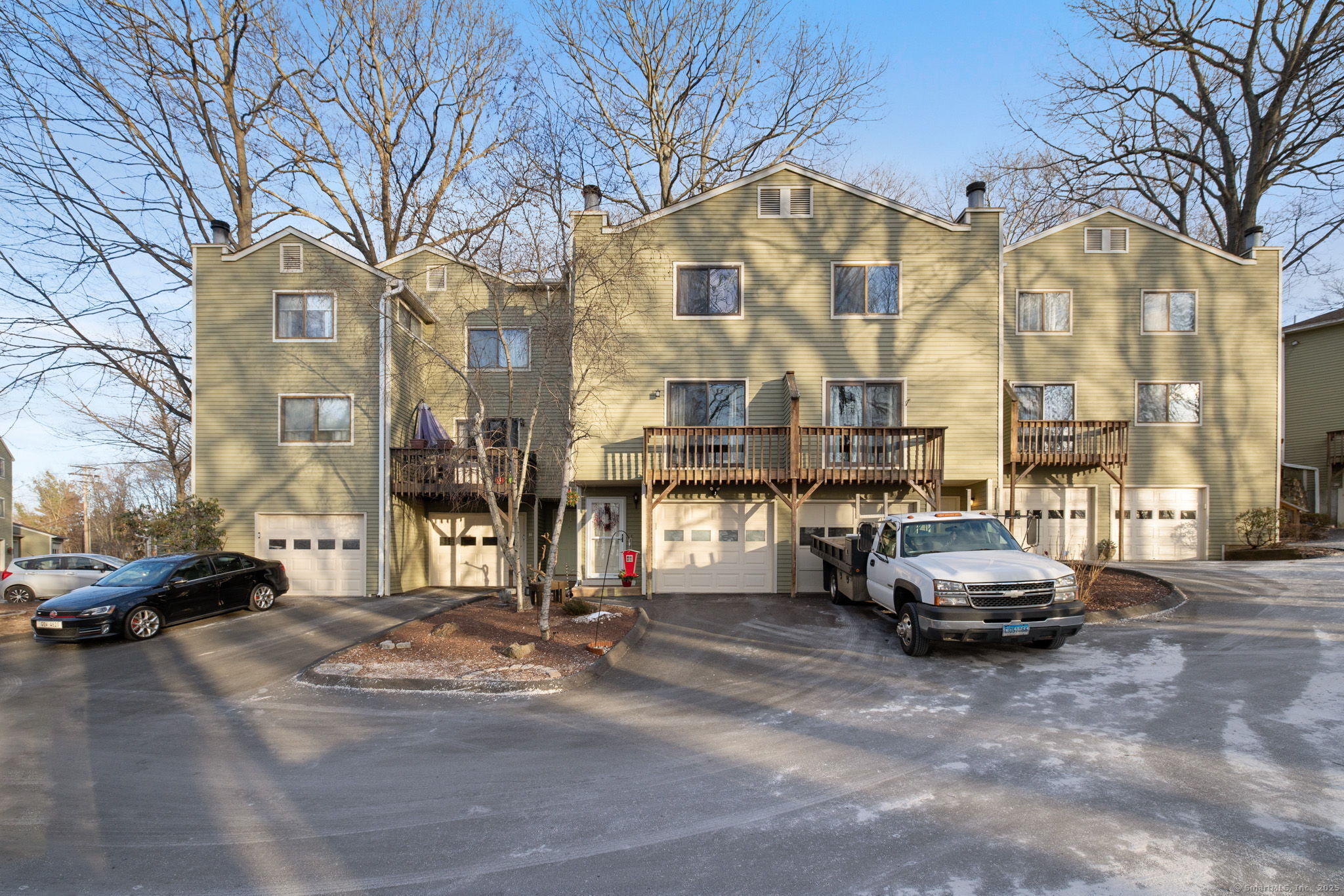 40 Foxon Hill Road, Unit I32 New Haven, CT 06513 - Photo 1 of 1 Gallery Image 1