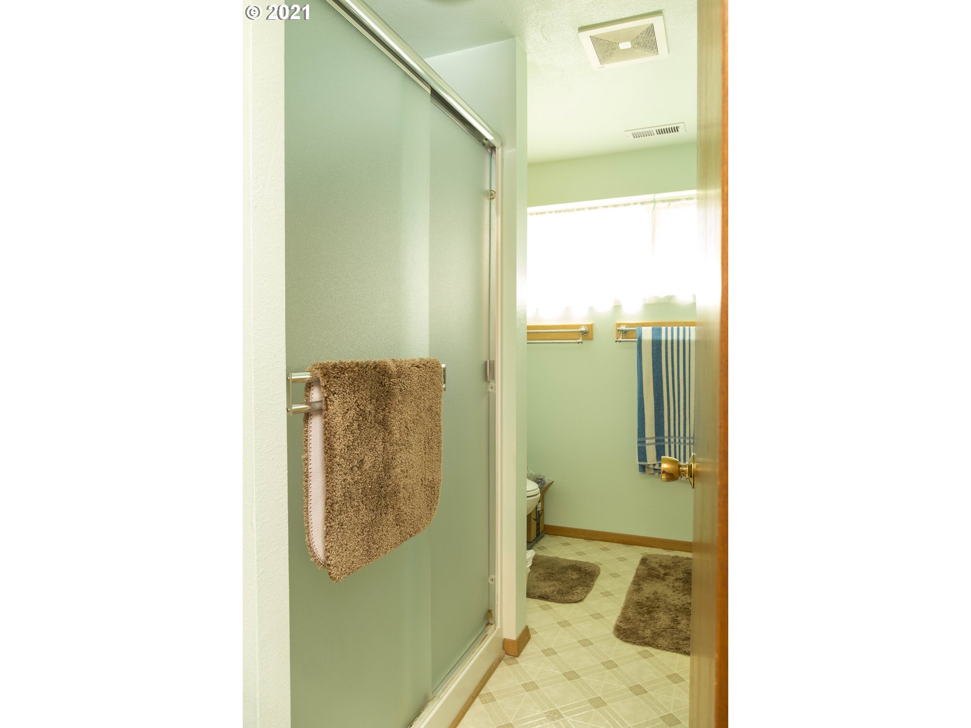 52816 Old Broadbent Road Myrtle Point, OR 97458 - Photo 12 of 31 Gallery Image 12