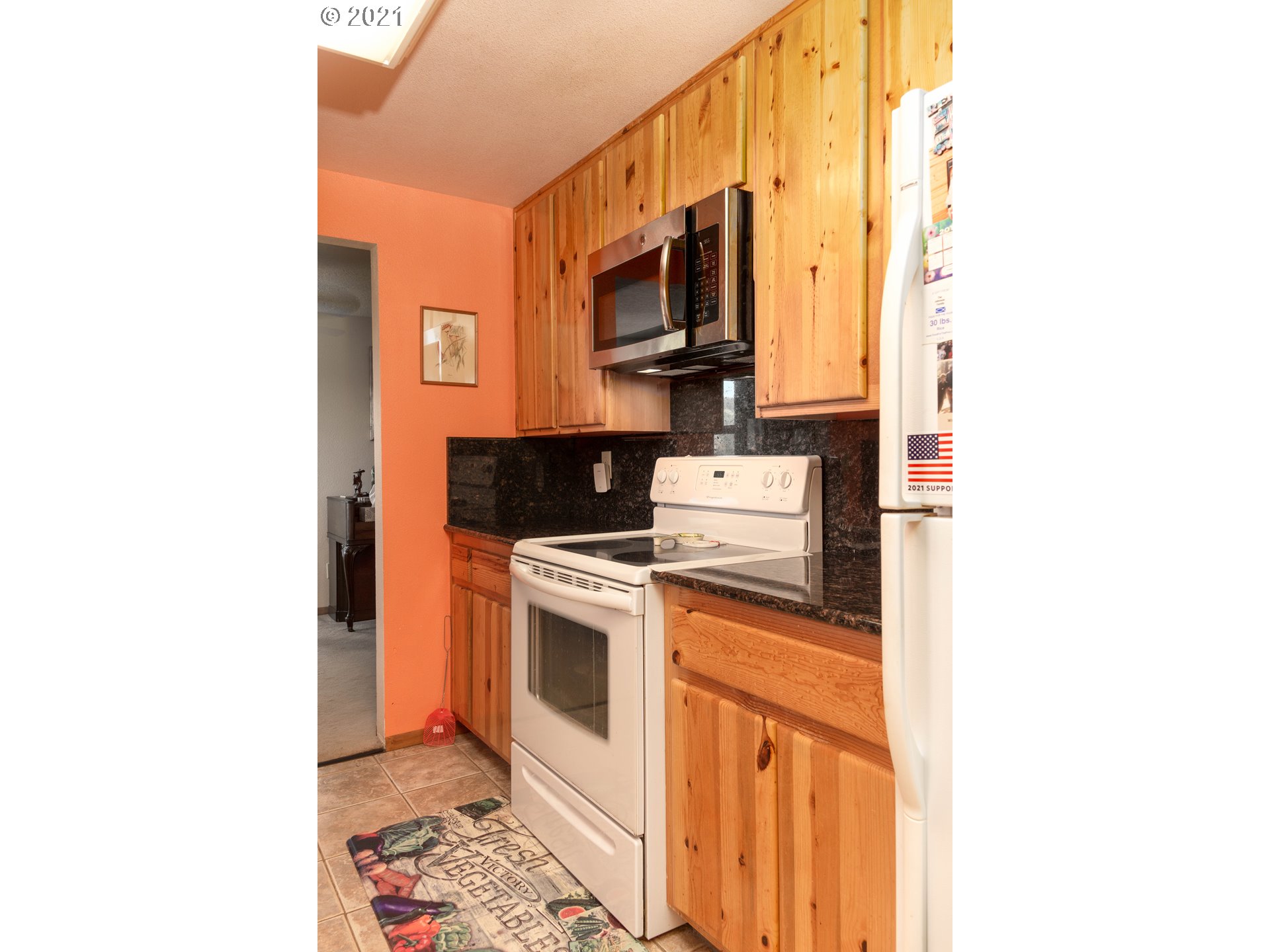 52816 Old Broadbent Road Myrtle Point, OR 97458 - Photo 17 of 31 Gallery Image 17
