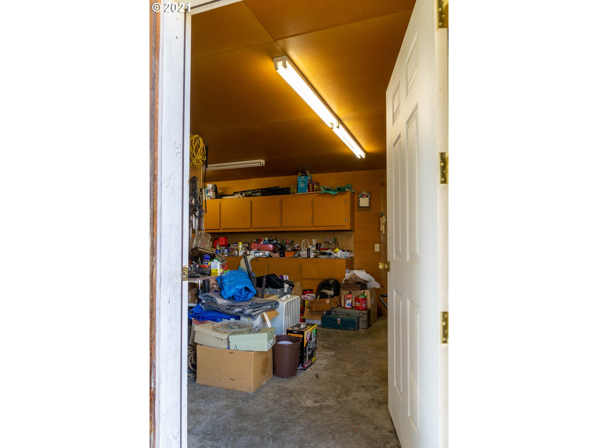 52816 Old Broadbent Road Myrtle Point, OR 97458 - Photo 28 of 31 Gallery Image 28