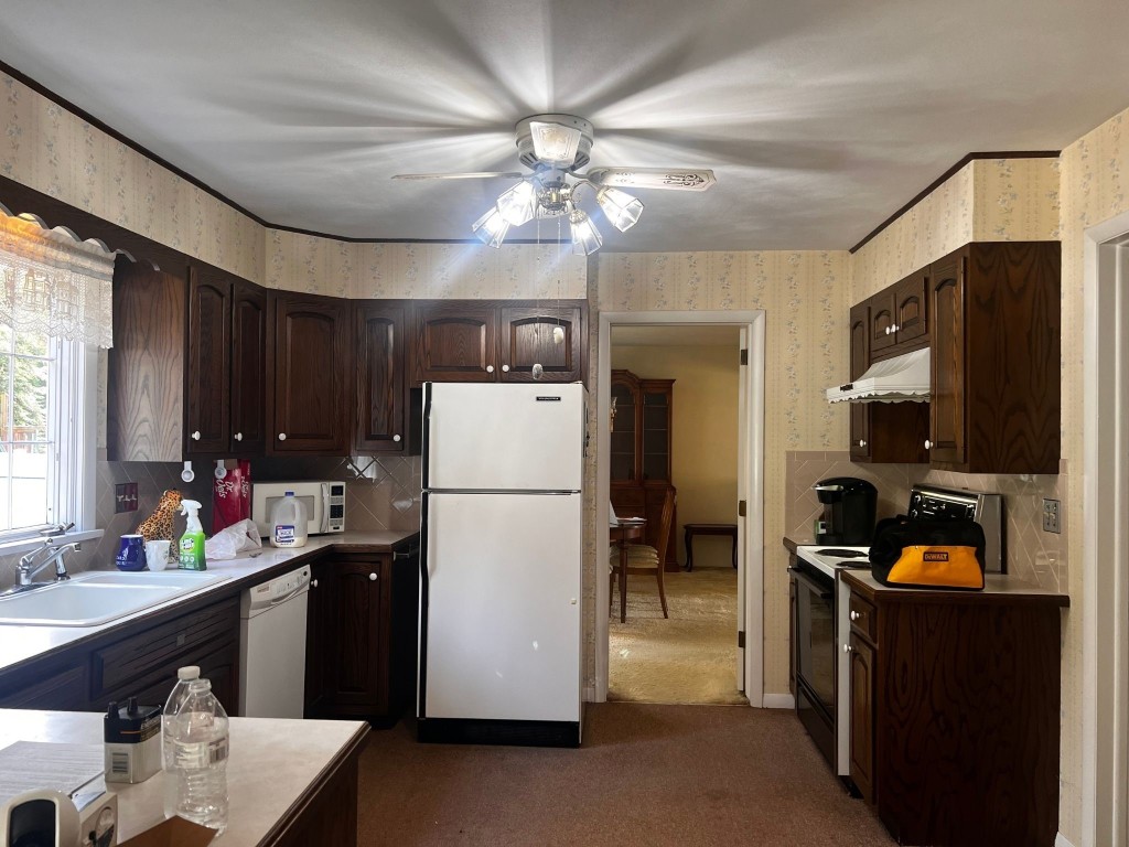 305 Manchester Road Vestal, NY 13850 - Photo 22 of 32 Gallery Image 22