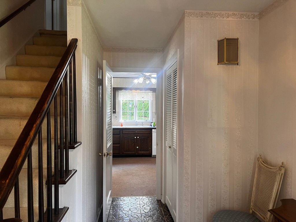 305 Manchester Road Vestal, NY 13850 - Photo 23 of 32 Gallery Image 23