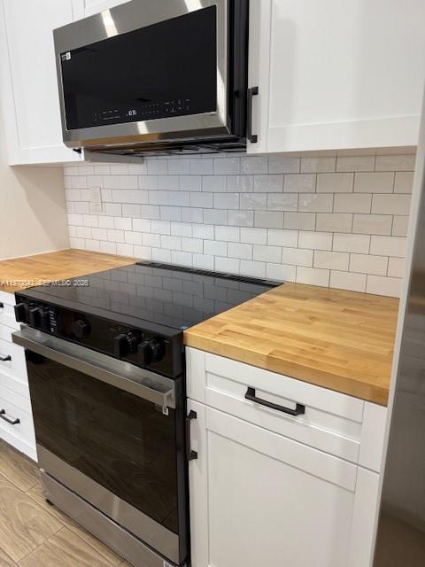 17860 Southwest 112th Court Miami, FL 33157 - Photo 10 of 17 a view of washer and dryer