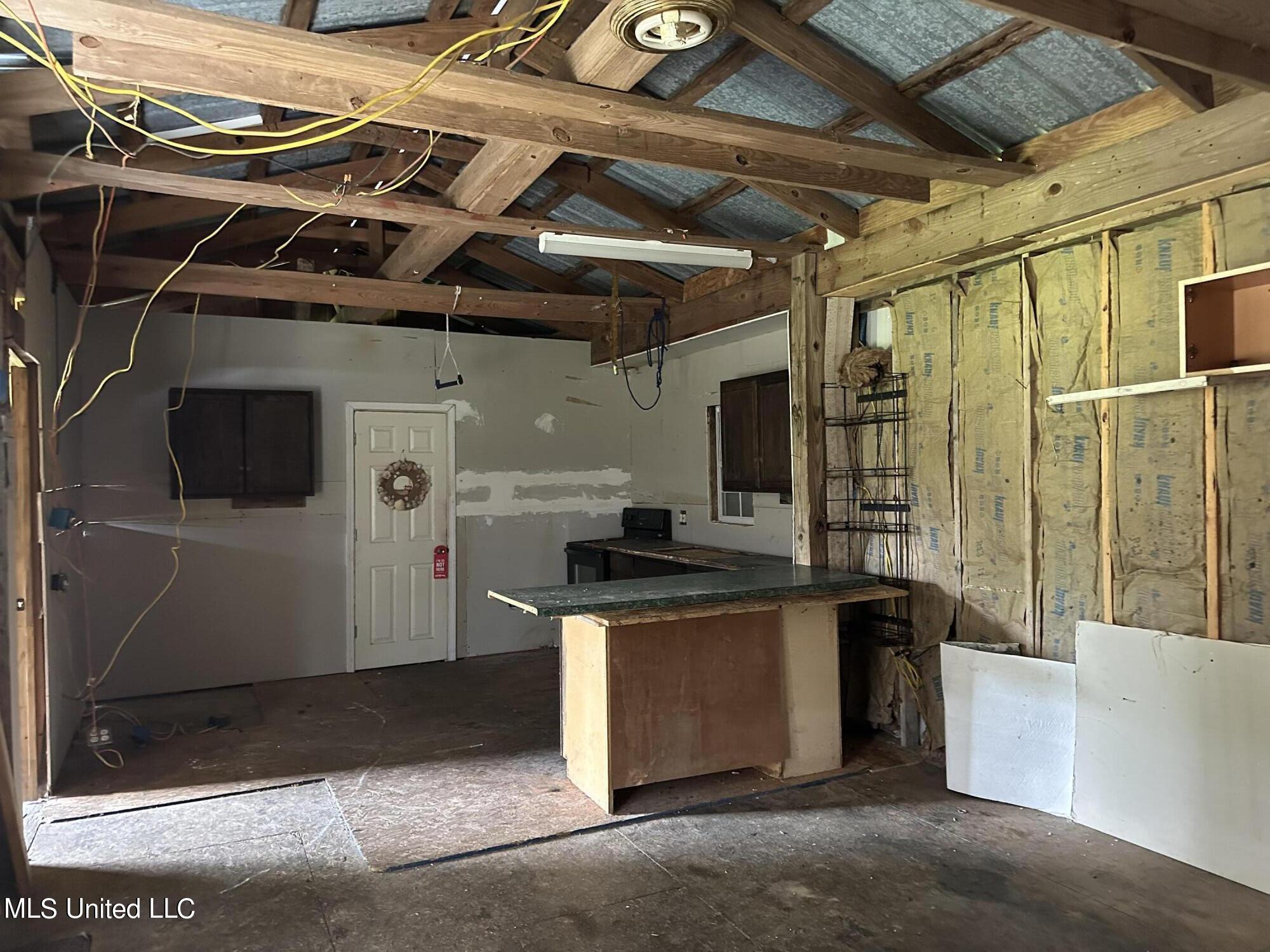 29 Old Mill Road Picayune, MS 39466 - Photo 5 of 10 kitchen Old Mill