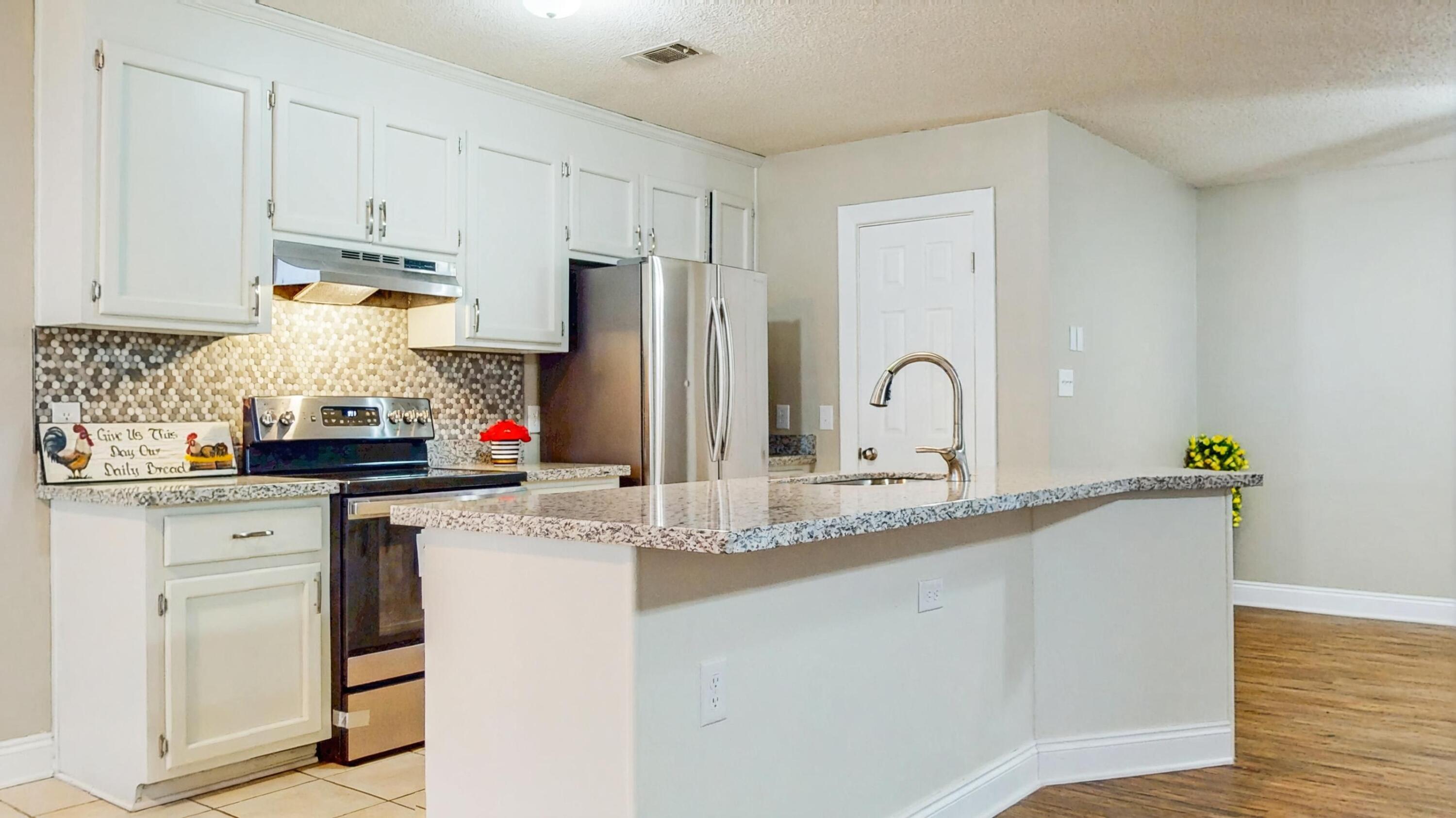 3737 Cornerbrook Drive Pace, FL 32571 - Photo 4 of 38 015e1972-c016-4b4d-a8de-ee7626f40877