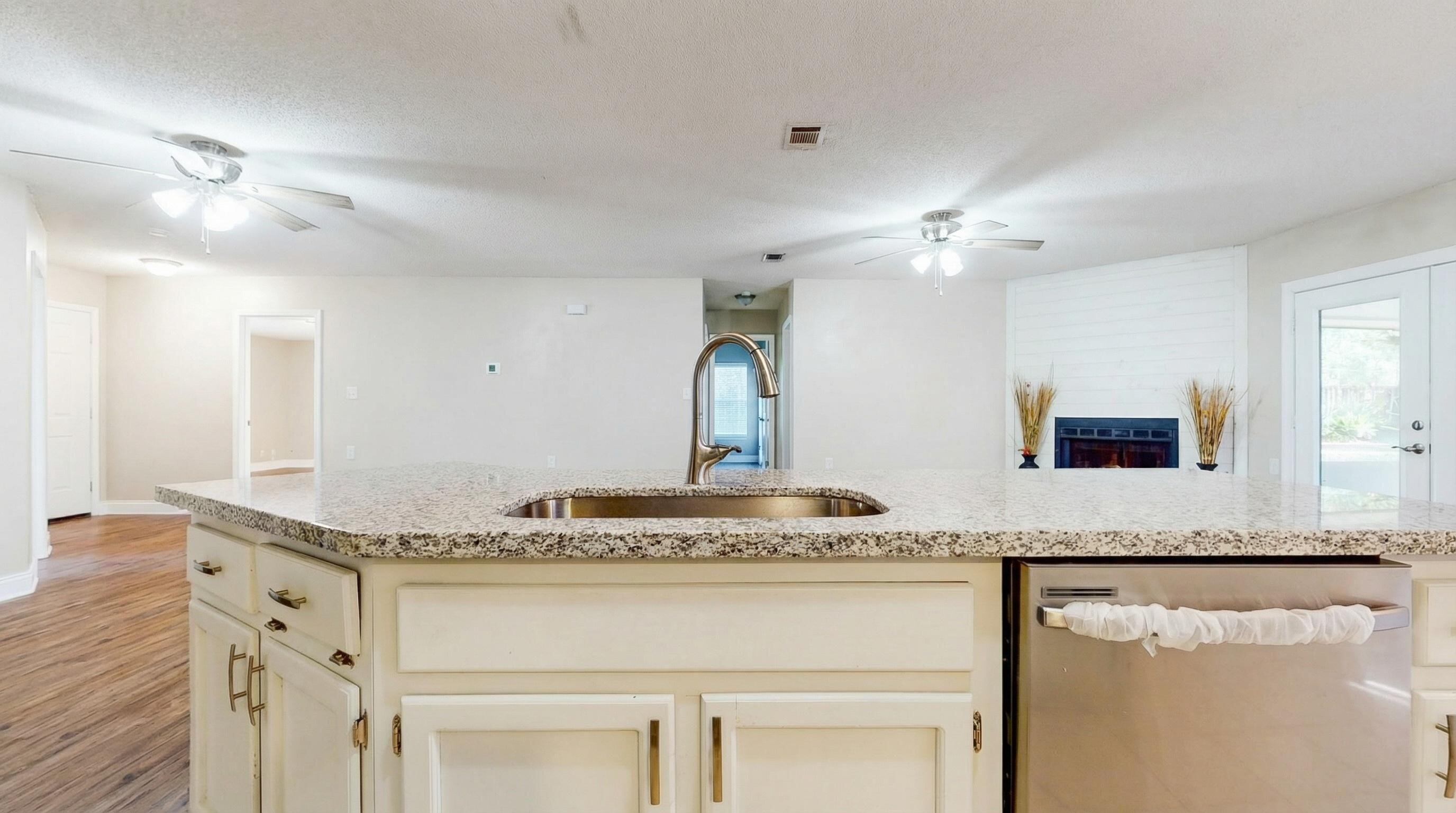 3737 Cornerbrook Drive Pace, FL 32571 - Photo 5 of 38 3626e391-b98c-4e77-90f0-a3308a626ec0