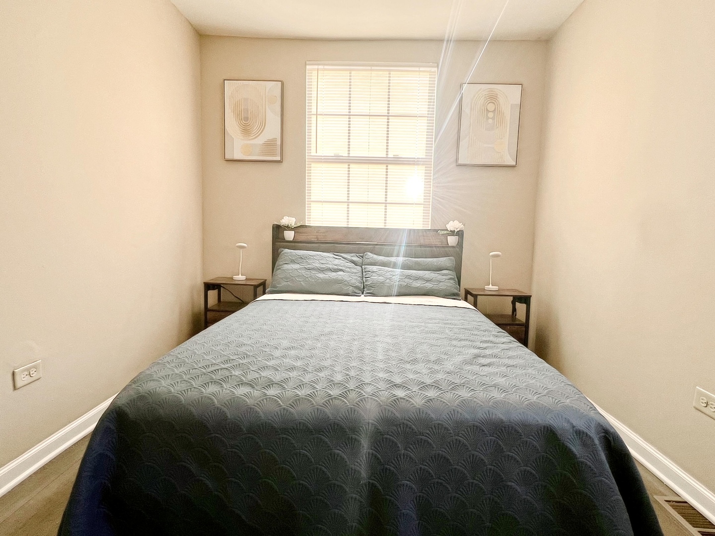 4764 South Shields Avenue Chicago, IL 60609 - Photo 4 of 10 a bedroom with a bed and window