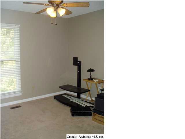 1633 Napoleon Drive Alabaster, AL 35007 - Photo 11 of 16