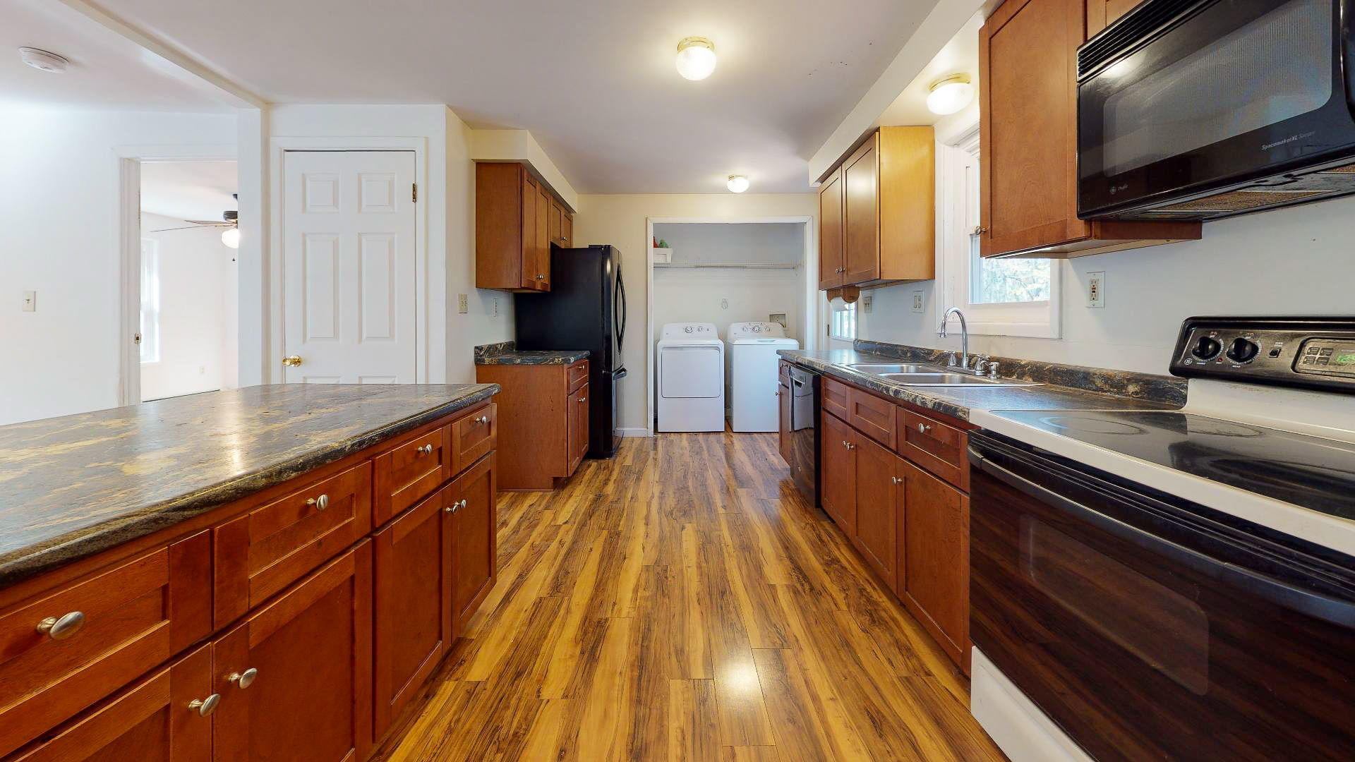18 Hunts Hill Road Gray, ME 04039 - Photo 6 of 20 24-web-or-mls-19-Hunts-Hill-Road-Kitchen