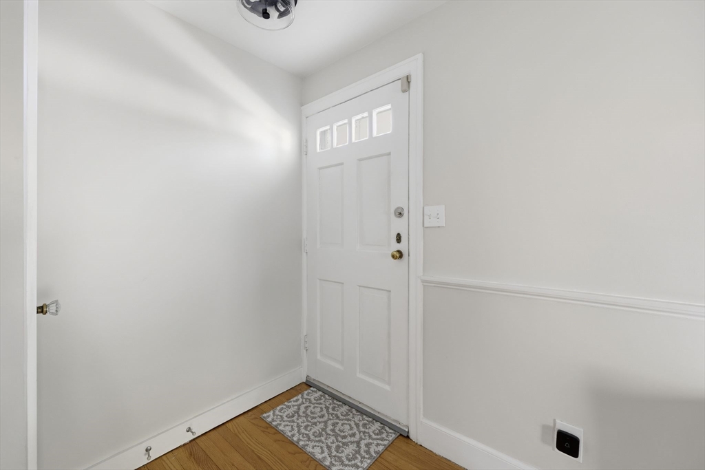 83 Ellsworth Avenue Springfield, MA 01118 - Photo 6 of 40 Gallery Image 6