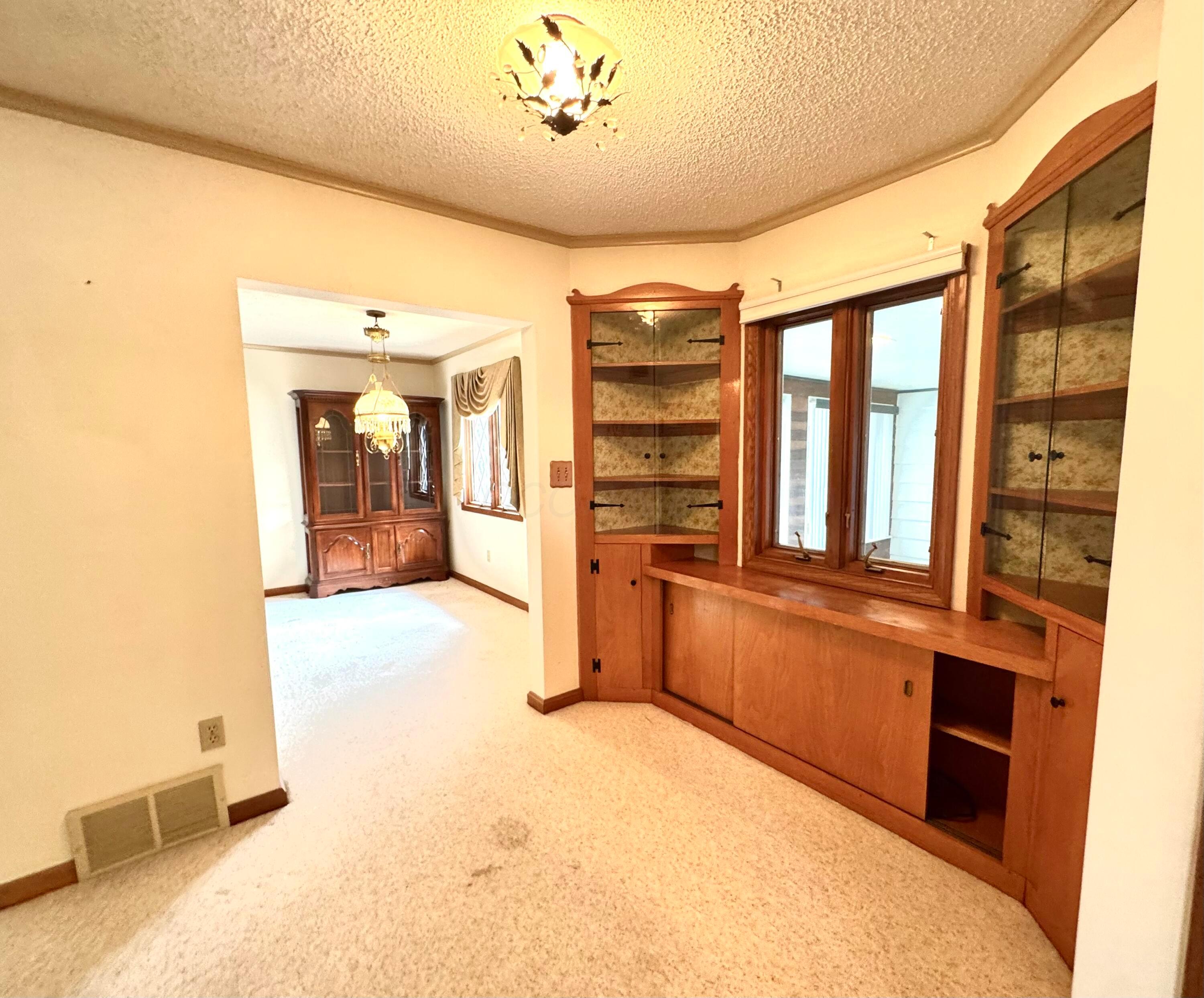 1744 Graham Road Reynoldsburg, OH 43068 - Photo 21 of 37 IMG_0693