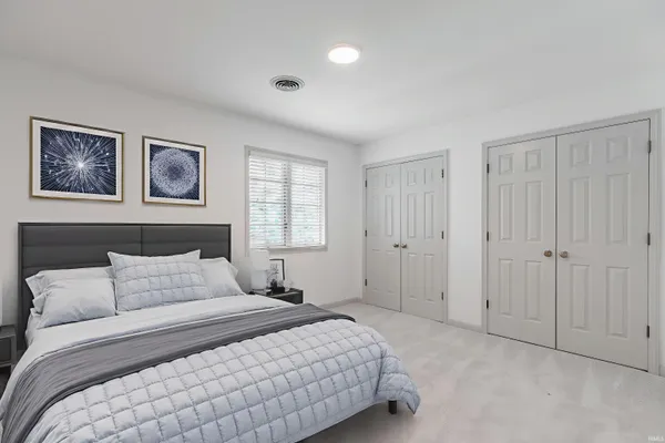 $599,400 | 7416 East Sycamore Street, Evansville, IN 47715