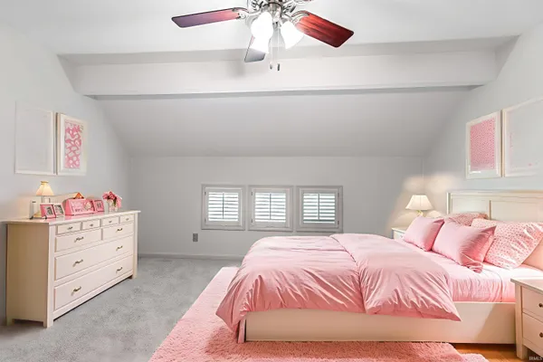 $599,400 | 7416 East Sycamore Street, Evansville, IN 47715