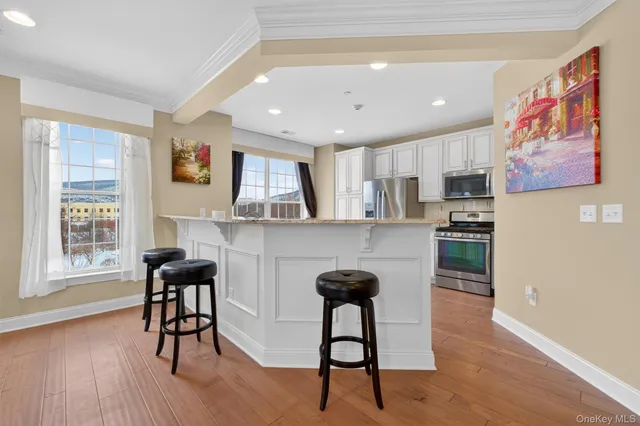 $569,900 | 734 Regency Drive, Fishkill, NY 12524