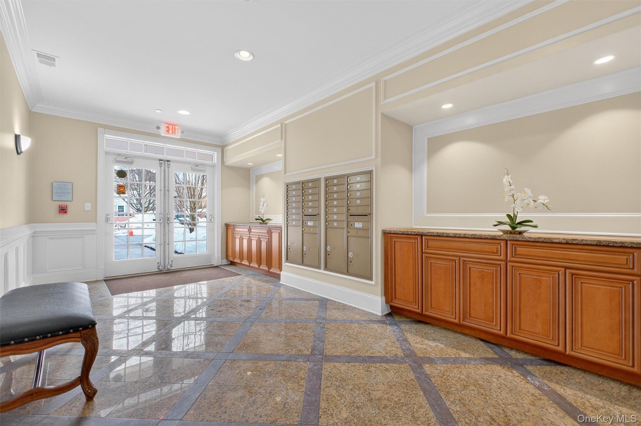 734 Regency Drive Fishkill, NY 12524 - Photo 3 of 49