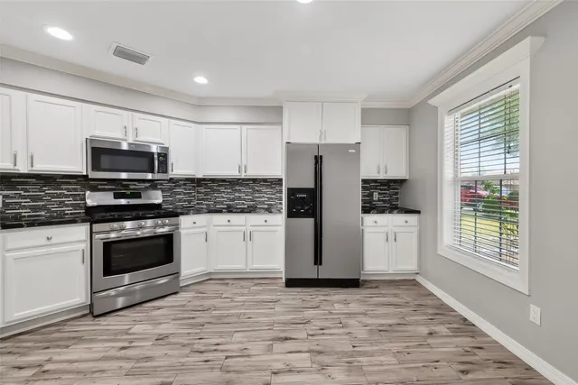 $1,850 | 14023 Bay Gardens Drive, Sugar Land, TX 77498