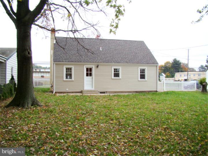 3110 East County Line Road Hatboro, PA 19040 - Photo 13 of 15 Exterior Back