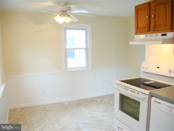 3110 East County Line Road Hatboro, PA 19040 - Photo 6 of 15 Kitchen