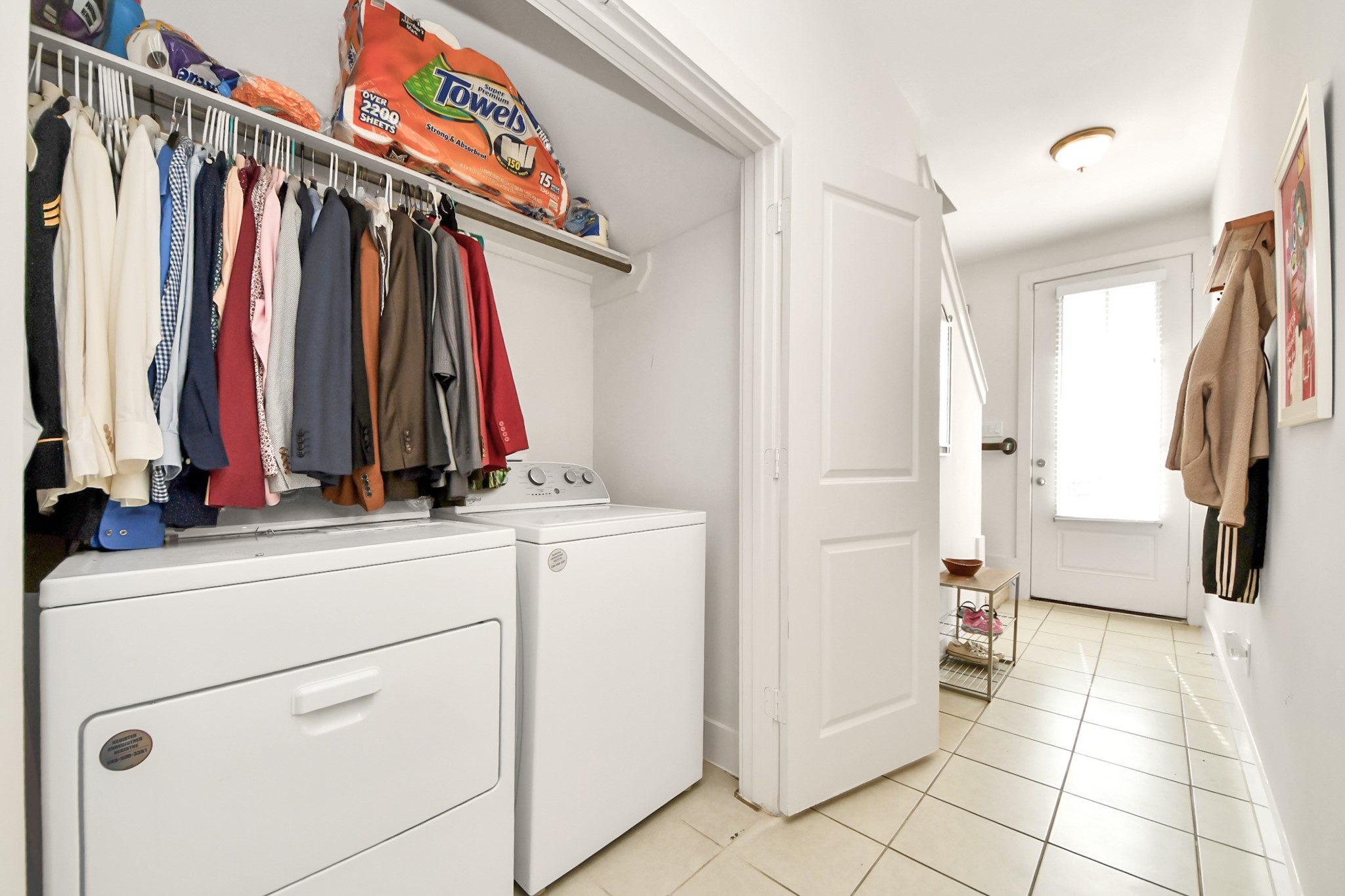 3622 Griggs Road Houston, TX 77021 - Photo 11 of 30 a view of a walk in closet