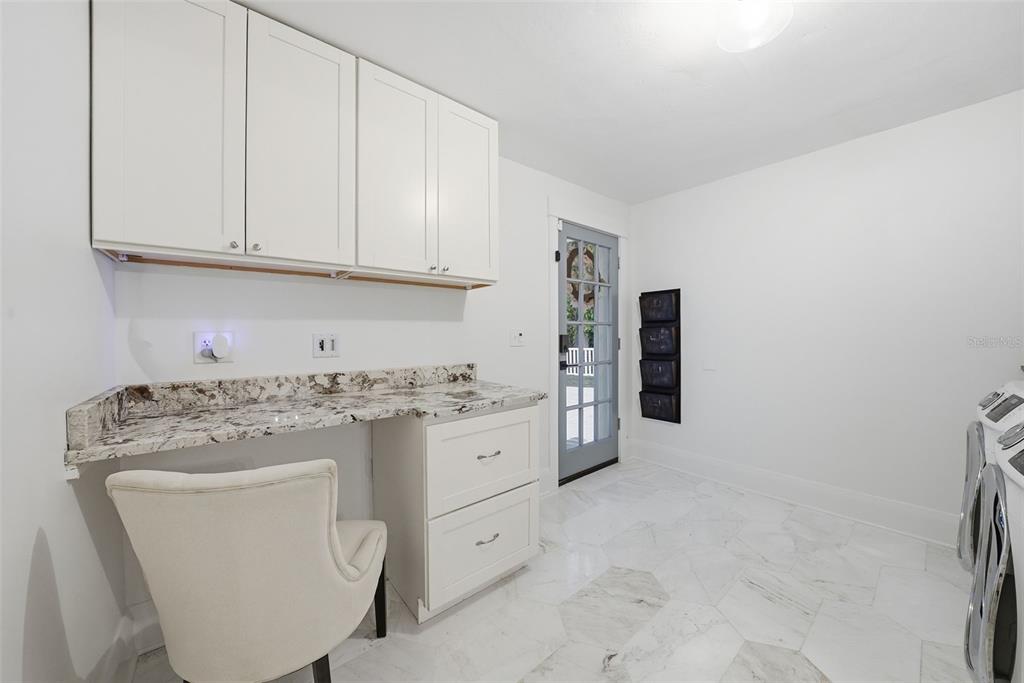 344 West Rio Vista Court Tampa, FL 33604 - Photo 22 of 68