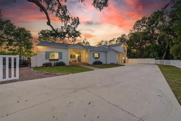 $1,449,000 | 344 West Rio Vista Court, Tampa, FL 33604
