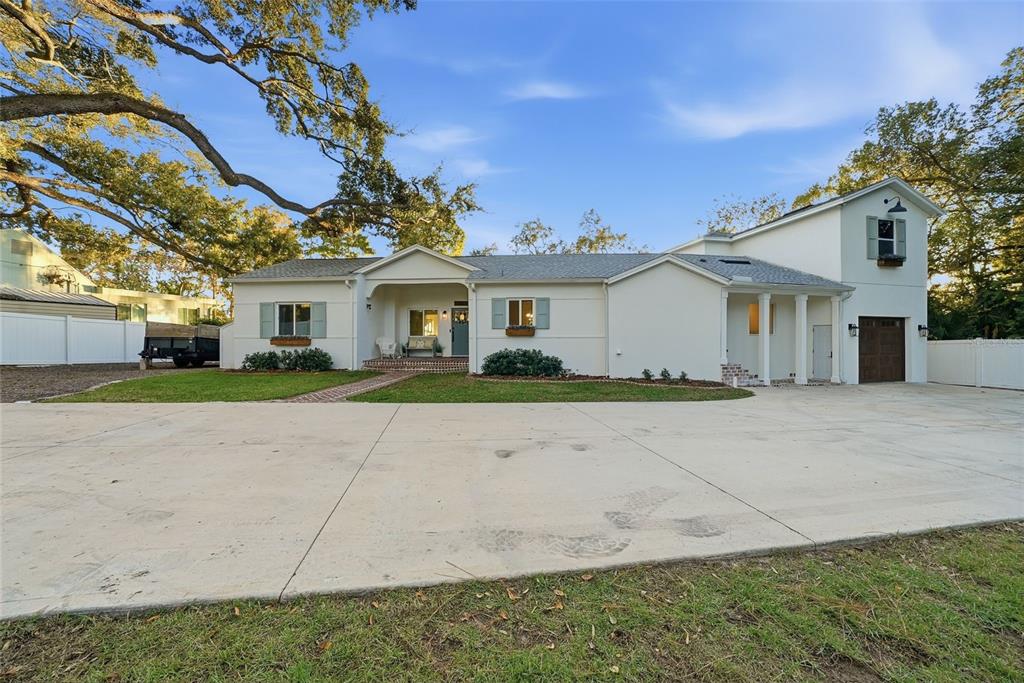 344 West Rio Vista Court Tampa, FL 33604 - Photo 5 of 68