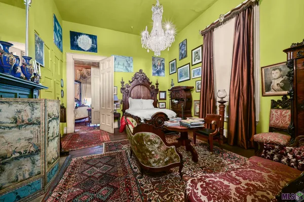 $1,025,000 | 5528 East La Highway, Batchelor, LA 70715