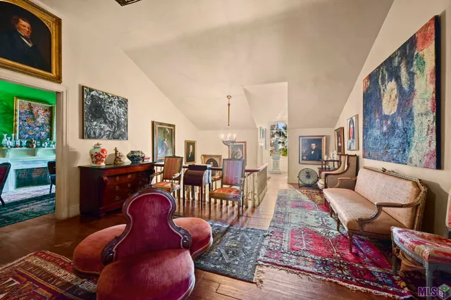 $1,325,000 | 5528 East La Highway, Batchelor, LA 70715