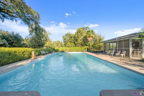 $975,000 | 5528 East La Highway, Batchelor, LA 70715