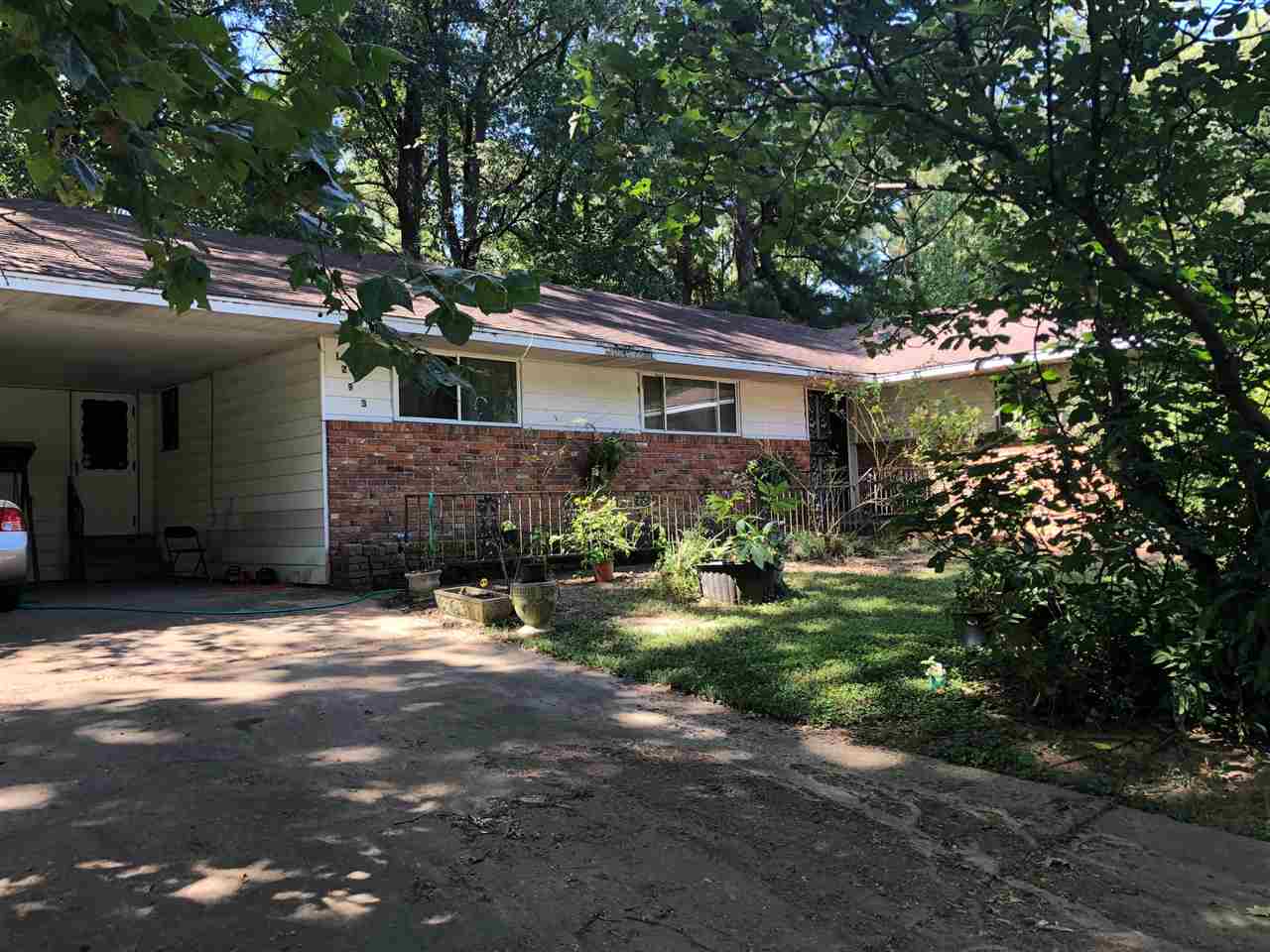 1293 Old Hickory Road Memphis, TN 38116 - Photo 3 of 12 Gallery Image 3