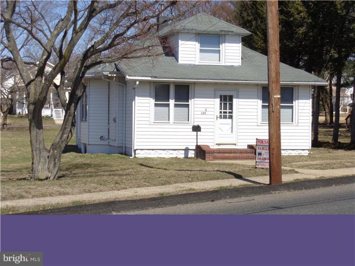 125 East Clements Bridge Road Runnemede, NJ 08078 - Photo 2 of 11 Exterior Front