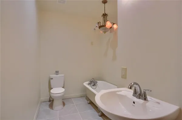 $299,000 | 409 North Jefferson Street, New Castle, PA 16101