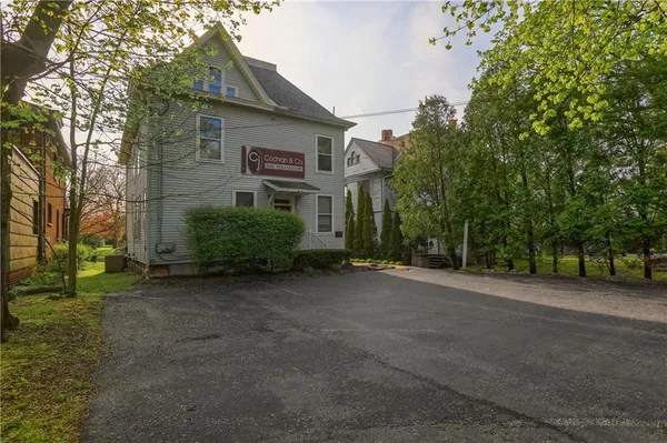 $299,000 | 409 North Jefferson Street, New Castle, PA 16101